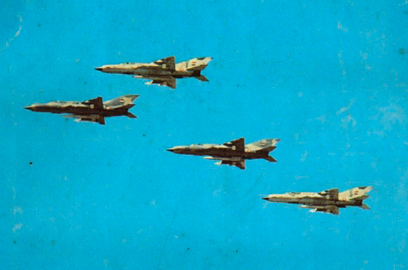 רביעיית מיג 21 באוויר, מקור: egyptdaily