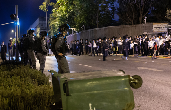 עימותים בשכונת מאה שערים, השבוע, צילום: אלכס קולומויסקי   