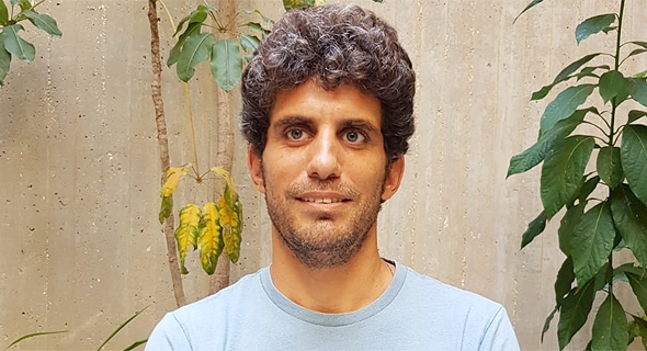 נבות זיו, מנהל מרכז תרבות בית אריאלה תל אביב