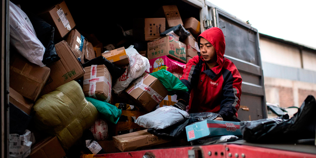 בלי קשר לחיסון המתהווה, בסין מצפים לחג רווקים שמח