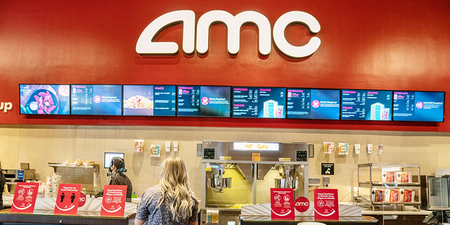 עד מחר: AMC מתכננת לפתוח את רוב אולמות הקולנוע שלה בארה&quot;ב