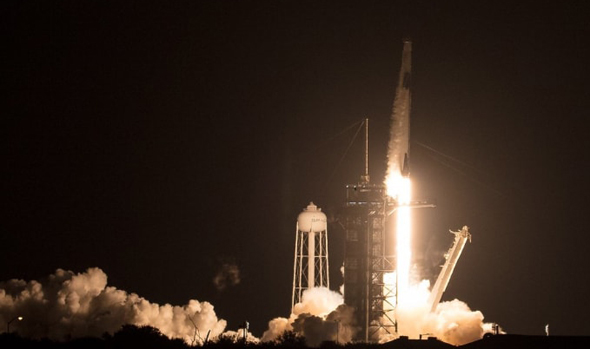 SpaceX&#39;s launch of its Falcon 9 rocket. Photo: NASA
