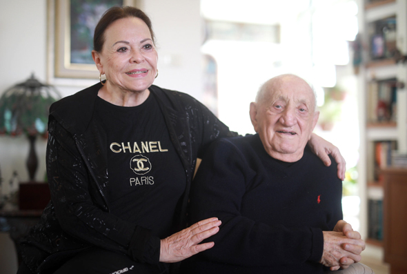 יעקב אגמון ז"ל ואשתו גילה אלמגור ב-2018 