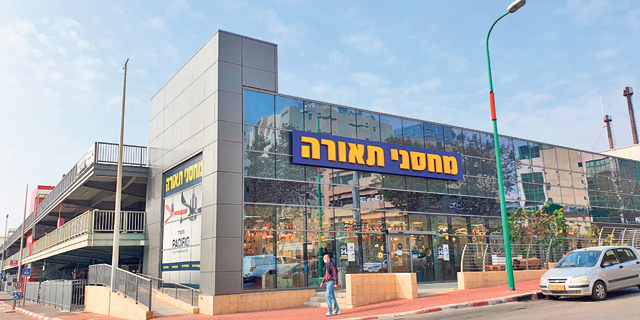 מחסני תאורה מקדמת הנפקה בבורסת תל אביב