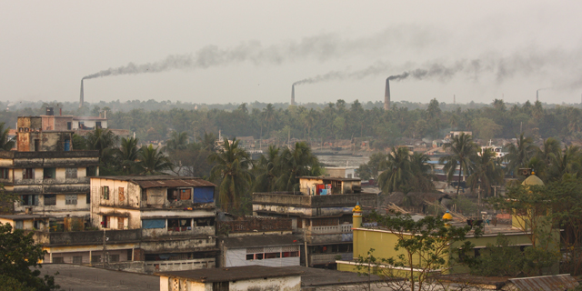 צרפת: אזרח בנגלדש חולה אסתמה לא יגורש בגלל זיהום אוויר בארץ מוצאו