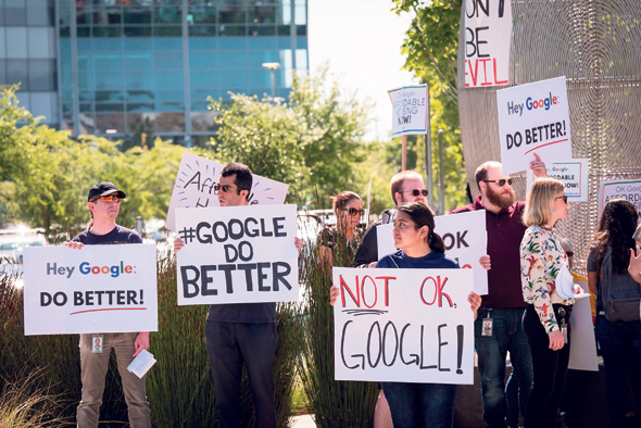 הפגנה של עובדי גוגל נגד מדיניות ההנהלה ב־2019, צילום: בלומברג
