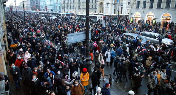 מפגינים בסנט פטרבורג