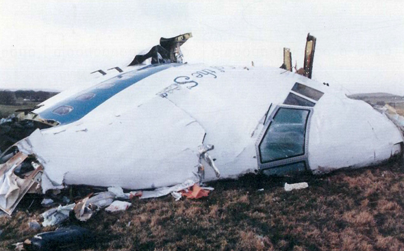 הריסות מטוס פאן-אם שהתרסק בפיגוע לוקרבי, 1988, צילום: SCMP 
