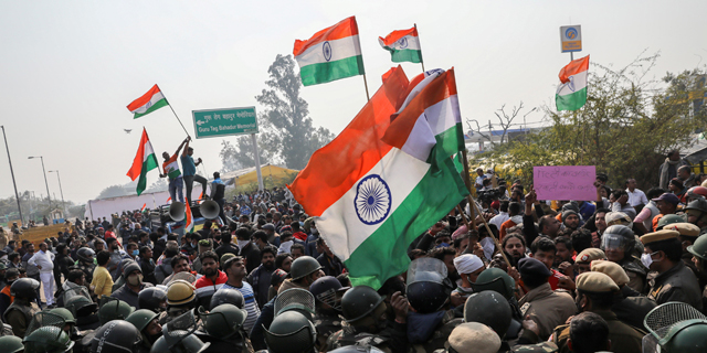הפגנות חקלאים בהודו - הממשלה חסמה את האינטרנט