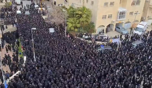 הלוויה בירושלים של ראש ישיבת בריסק הרב משולם דוד סולובייצ'יק