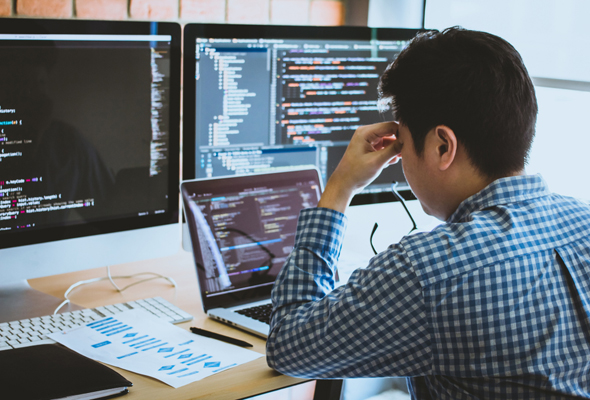 Tech employee. Photo: Shutterstock