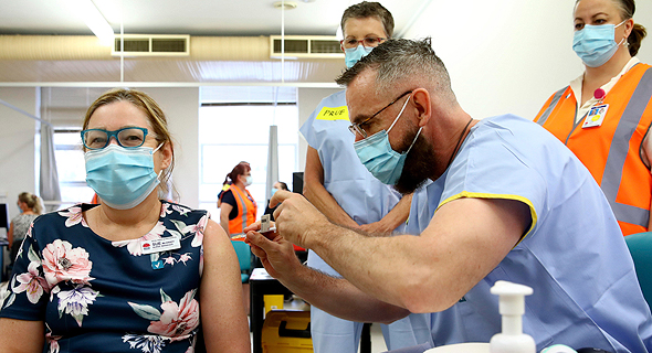חיסון לקורונה בסידני, אוסטרליה, צילום: איי פי