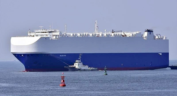 הספינה הליוס ריי של רמי אונגר שנפגעה בפיצוץ במפרץ עומאן, צילום: Katsumi Yamamoto, MarineTraffic.com