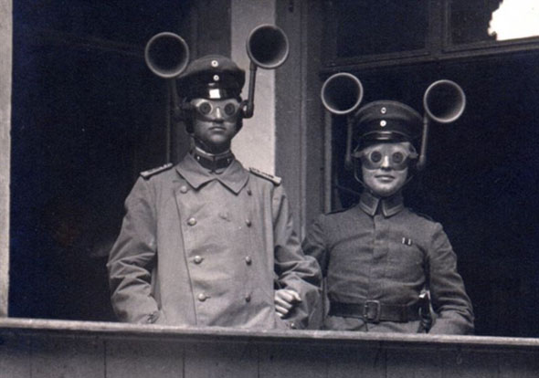 קסדת האזנה אישית שהופעלה בגרמניה ב-1917, צילום: IWM