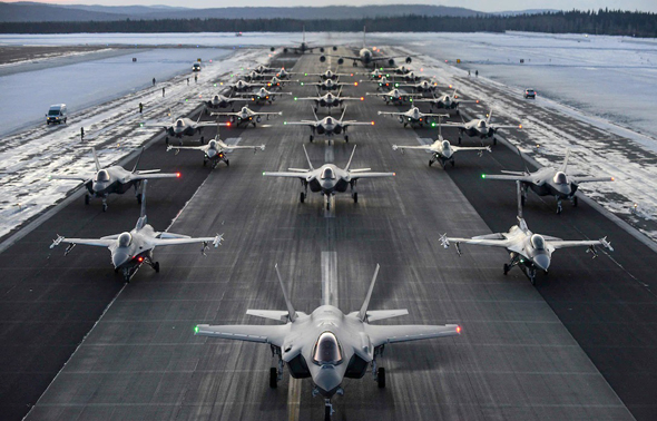 F35 ו-F16 מדגמנים יחד, צילום: USAF