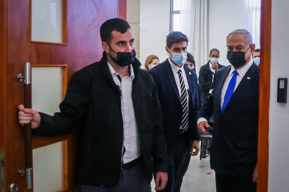 בנימין נתניהו מגיע לבית המשפט, צילום: אורן בן חקון