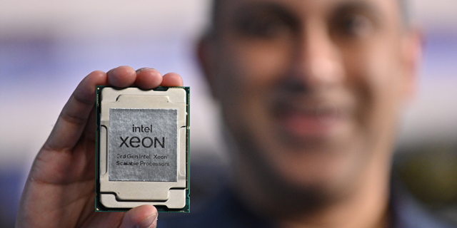 תוצרת כחול לבן: אינטל מציגה את מעבד Xeon החדש