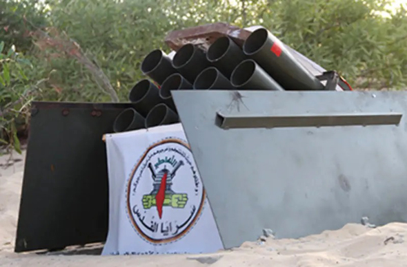 בור שיגור של חמאס, שכולל פלטפורמה נשלפת, צילום: מתוך סרטון תעמולה של חמאס