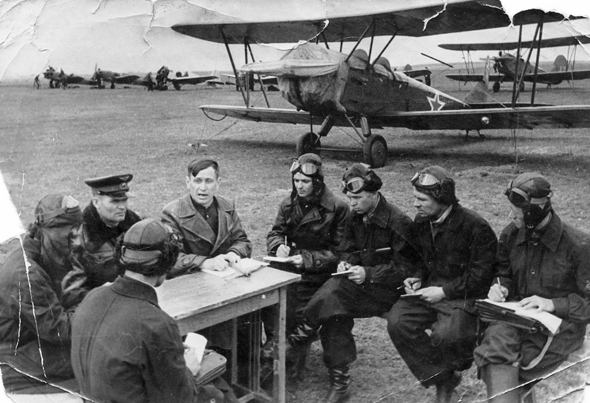 צוערים רוסים בקורס טיס, צילום: topwar