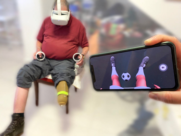 A disabled patient uses the MyMove+ device. Photo: 6Degrees