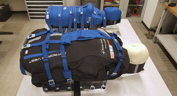 StemRad&#39;s vests worn by dummies. Photo: DLR/StemRad