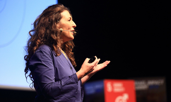Adital Ela, CEO and co-founder of Criaterra speaks at a conference. Photo: Shlomi Mizrahi