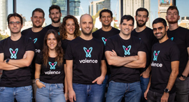 Valence team. Photo: Arik Sultan