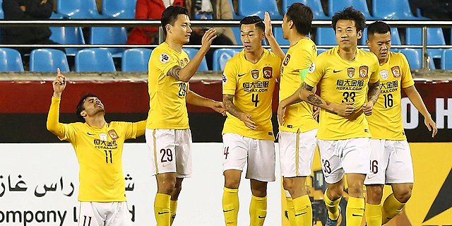 שחקני גוואנגז'או כדורגל סיני