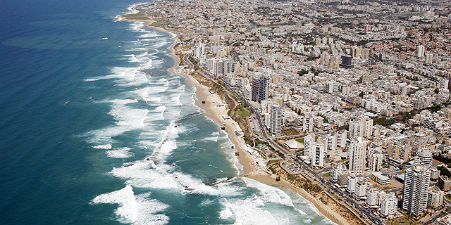 העיר בת ים תצלום אוויר