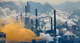 מפעל בסין זיהום אוויר