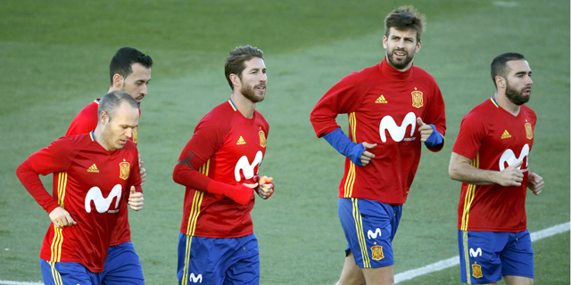 נבחרת ספרד מתאמנת כדורגל ספרדי