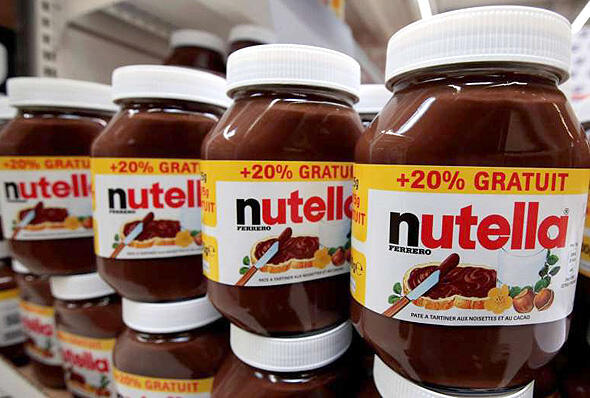 המאבק של נוטלה: יצרנית הממרח מסרבת לשלם מחירי שיא עבור אגוזי לוז טורקיים 