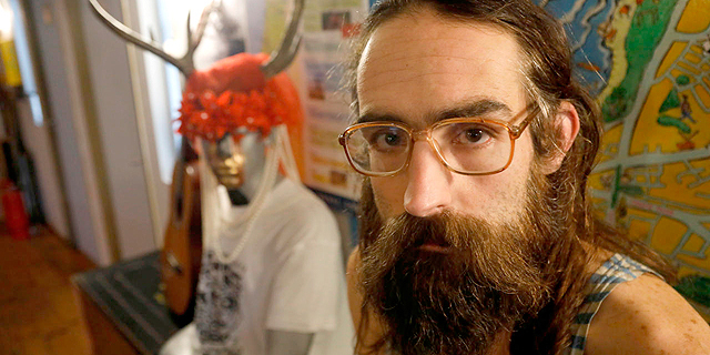 פנאי סשה לסקובסקי אמן