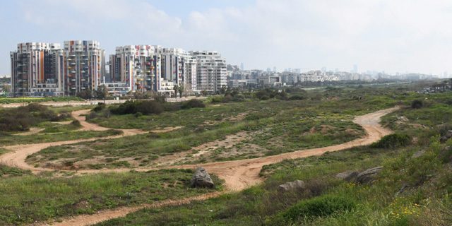 שטח 3700