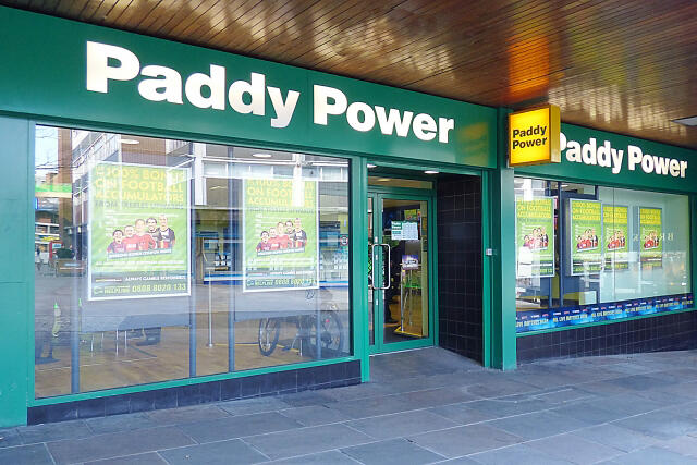 סוכנות הימורים פאדי פאואר Paddy Power בריטניה