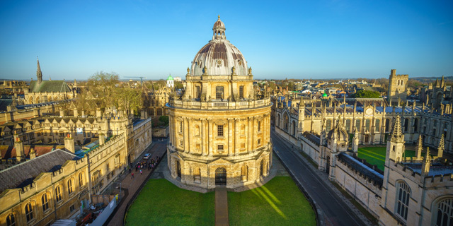פוטו האוניברסיטאות היפות בעולם אוקספורד אנגליה