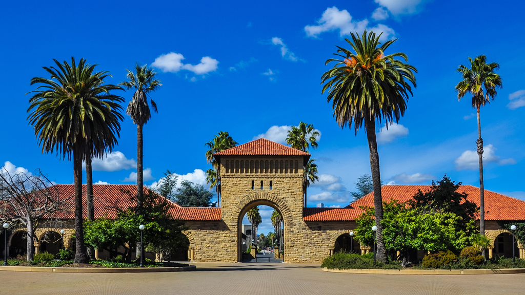 פוטו האוניברסיטאות היפות בעולם סטנפורד קליפורניה ארצות הברית 