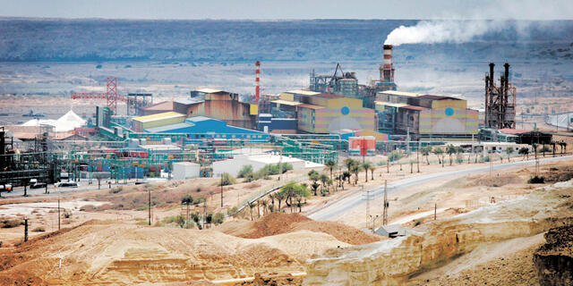 מפעלי ים המלח של איי.סי.אל, צילום: עמית שעל