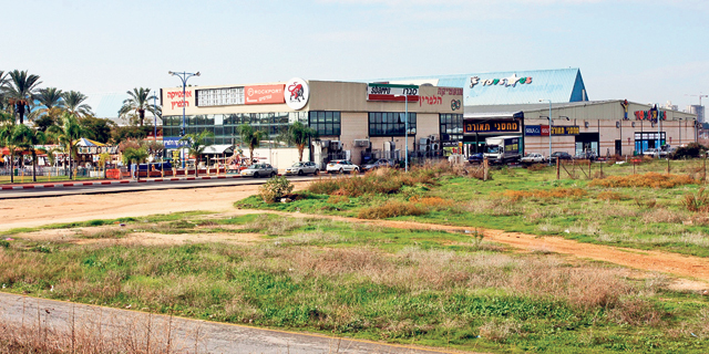 קניון מתחם ירקונים