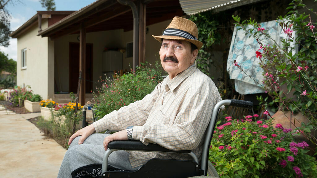 שייקה פייקוב (צילום: אוראל כהן) שייקה פייקוב פזמונאי ו מלחין פנאי