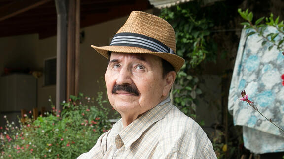 שייקה פייקוב פזמונאי ו מלחין פנאי