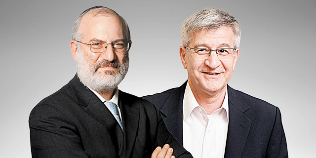 משמאל אדוארדו אלשטיין ו יו"ר שופרסל ישראל ברמן
