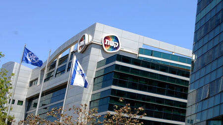 בניין קשת אולפני קשת ב רמת החייל ב תל אביב