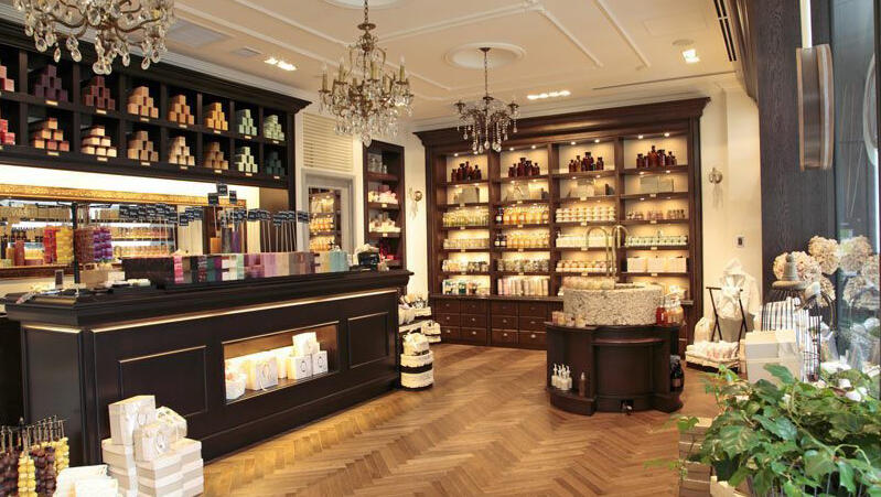 חנות סבון של פעם ב יפן