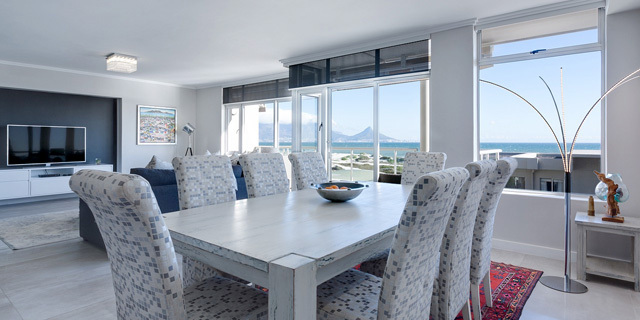 דירה פנים שולחן אוכל