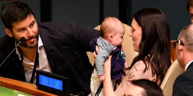 ראש ממשלת ניו זילנד ג'סינדה ארדרן תינוקת נב עצרת האו"ם ניו יורק