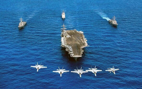 נושאת מטוסים נושאות מטוסים הקברניט