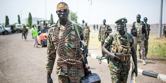 חיילים סודנים סודאן South Sudan soldier