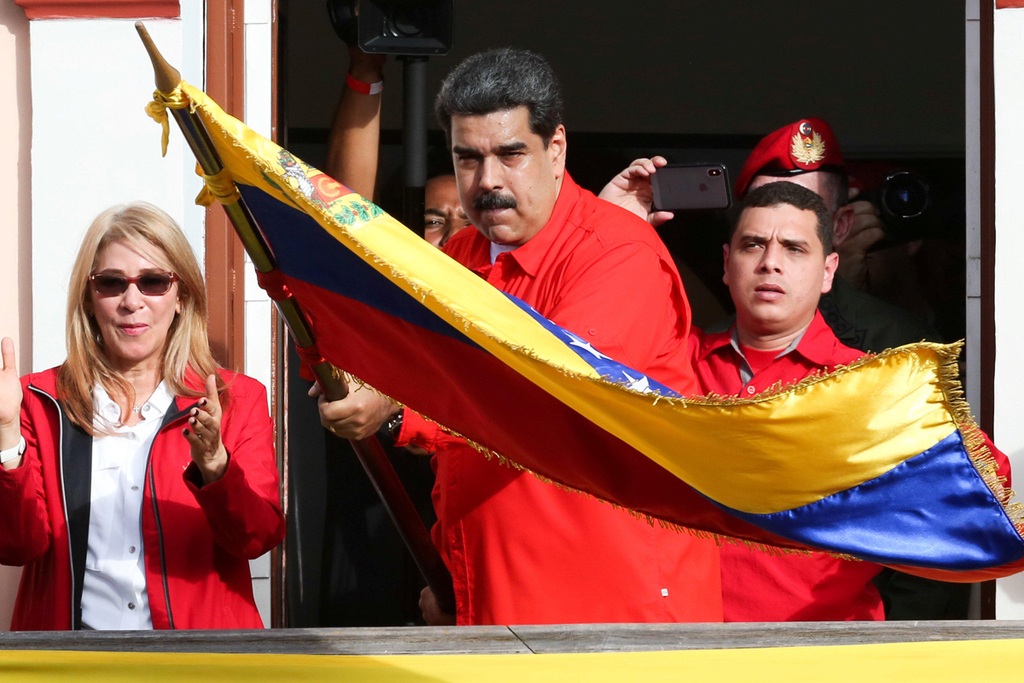 הנשיא ניקולאס מדורו במצעד הגנה של שלטונו קרקאס ונצואלה 
