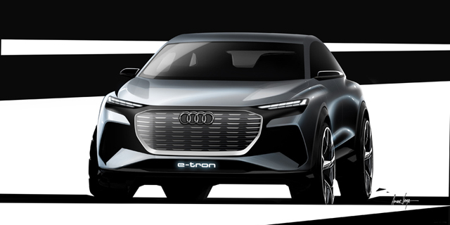 אאודי Q4 ETRON מכונית חשמלית